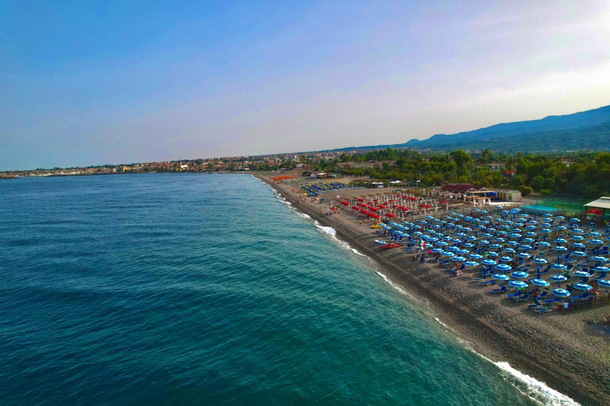 Monolocale Al Bluemarine Villa Riposto Exterior photo